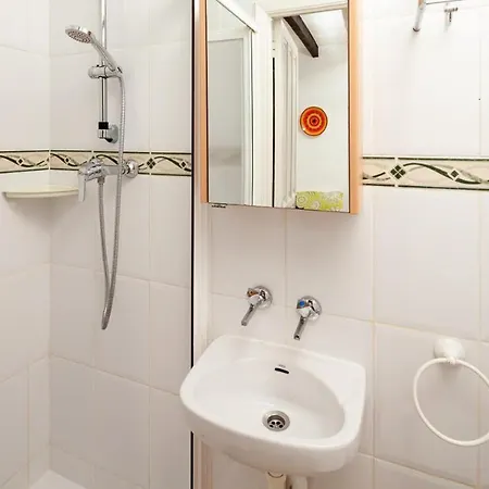 Casablanca 31 Oasis Apartment Nerja